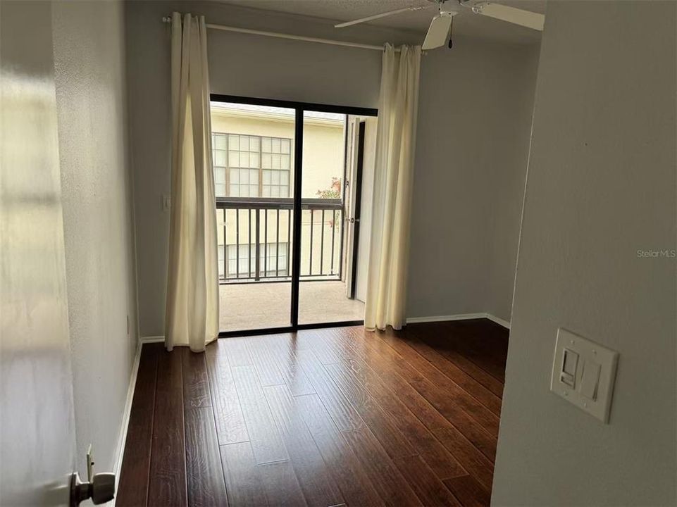For Rent: $1,700 (2 beds, 2 baths, 1050 Square Feet)