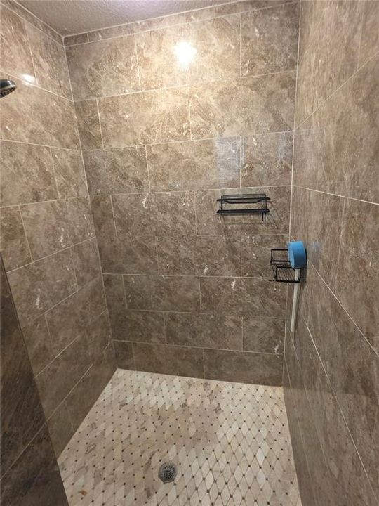 For Sale: $345,000 (4 beds, 2 baths, 2212 Square Feet)