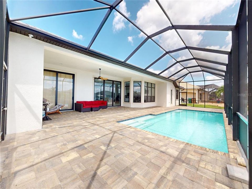 На продажу: $875,000 (3 спален, 2 ванн, 2399 Квадратных фут)