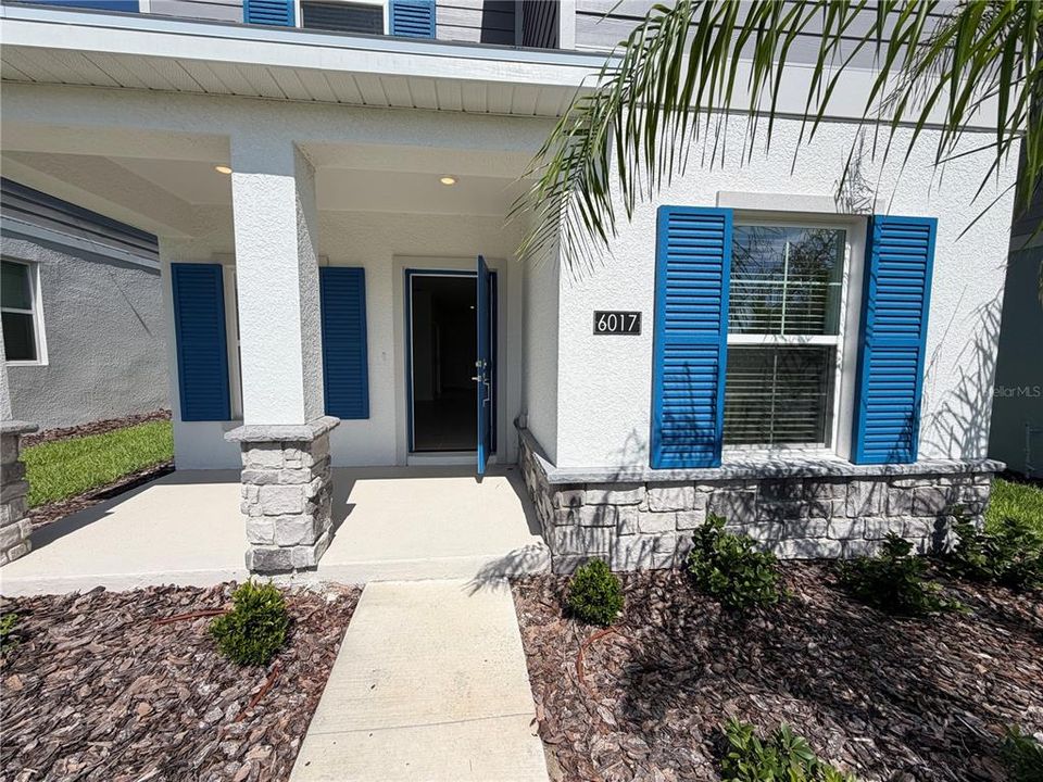 For Rent: $2,820 (3 beds, 2 baths, 1647 Square Feet)