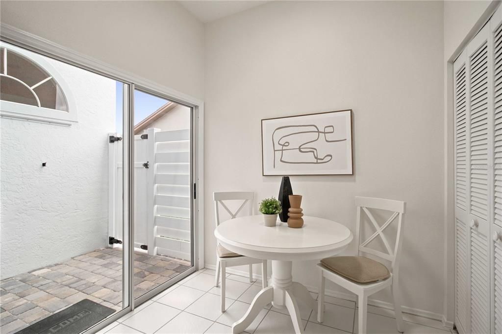 For Sale: $315,000 (2 beds, 2 baths, 1573 Square Feet)