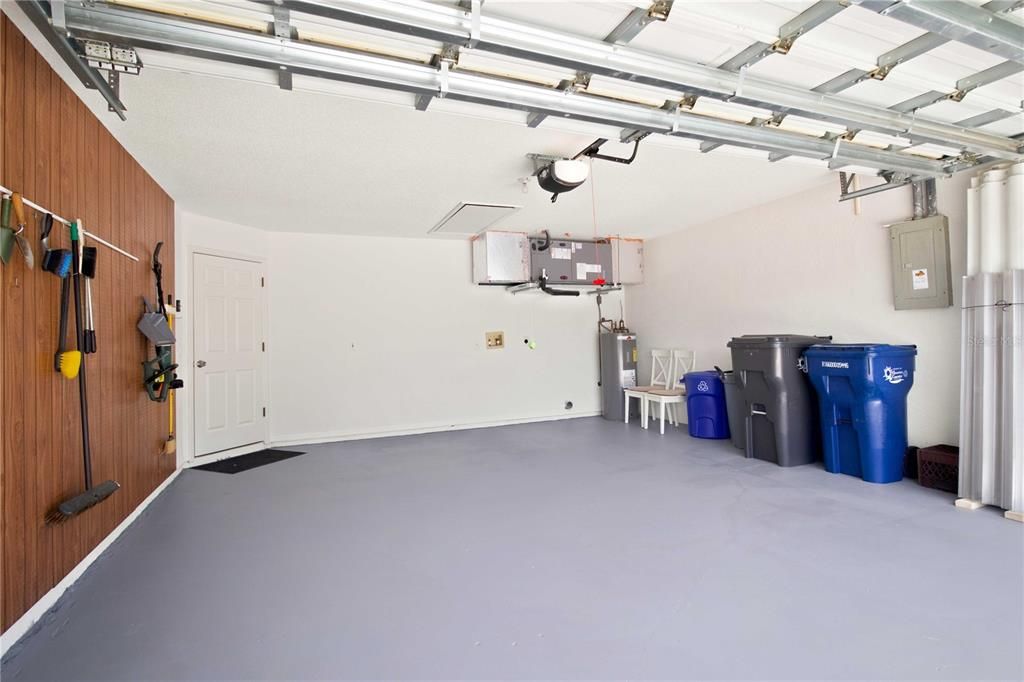 For Sale: $315,000 (2 beds, 2 baths, 1573 Square Feet)