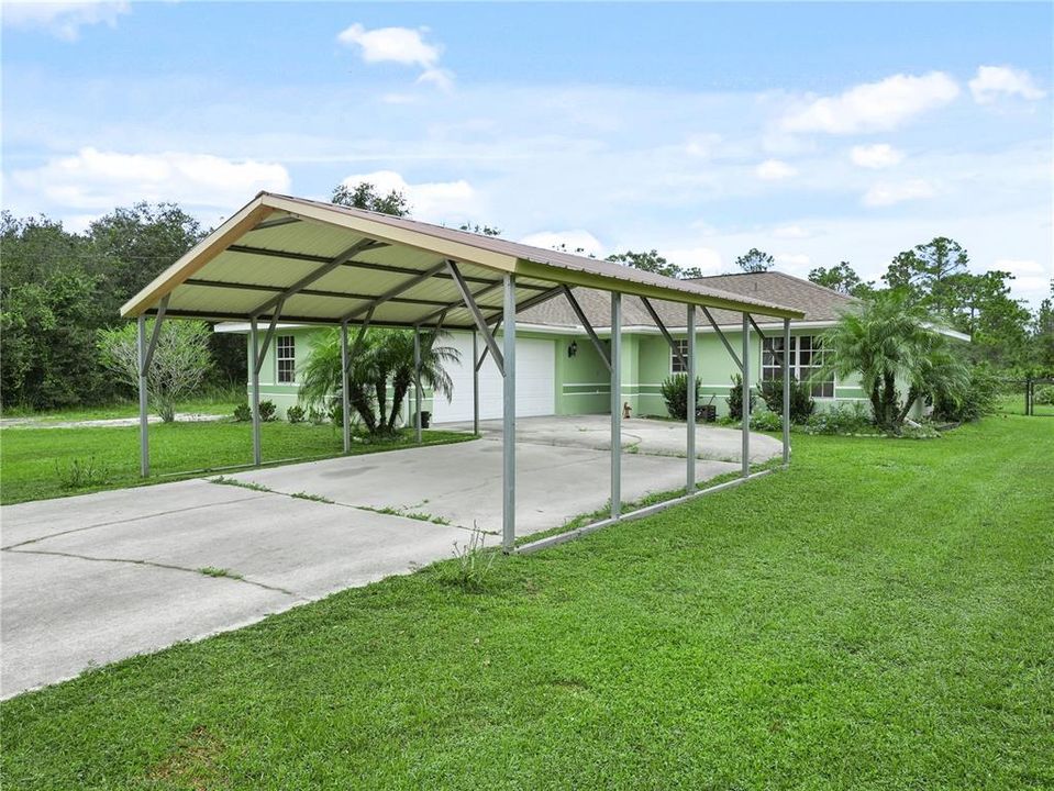 For Sale: $269,900 (3 beds, 2 baths, 1351 Square Feet)