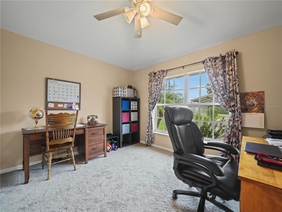 For Sale: $269,900 (3 beds, 2 baths, 1351 Square Feet)