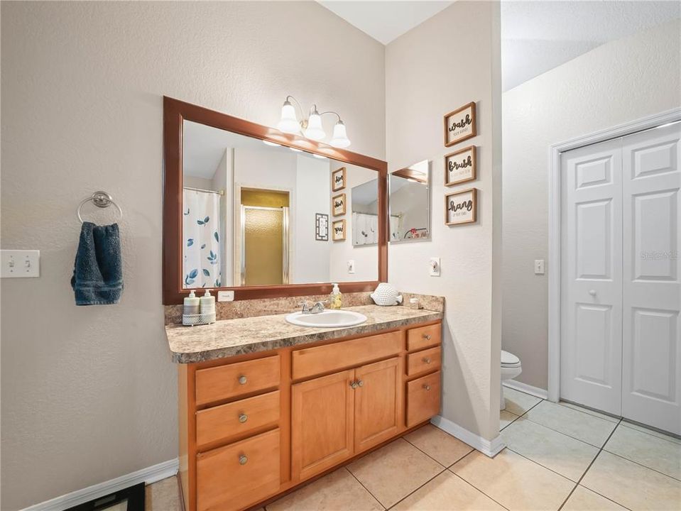 For Sale: $269,900 (3 beds, 2 baths, 1351 Square Feet)