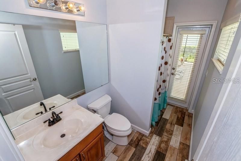 For Sale: $609,000 (4 beds, 3 baths, 2402 Square Feet)