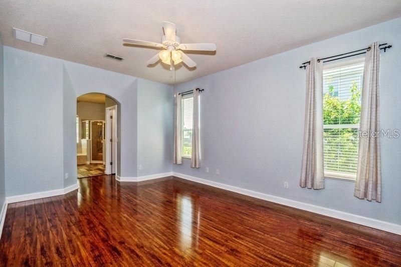 For Sale: $609,000 (4 beds, 3 baths, 2402 Square Feet)