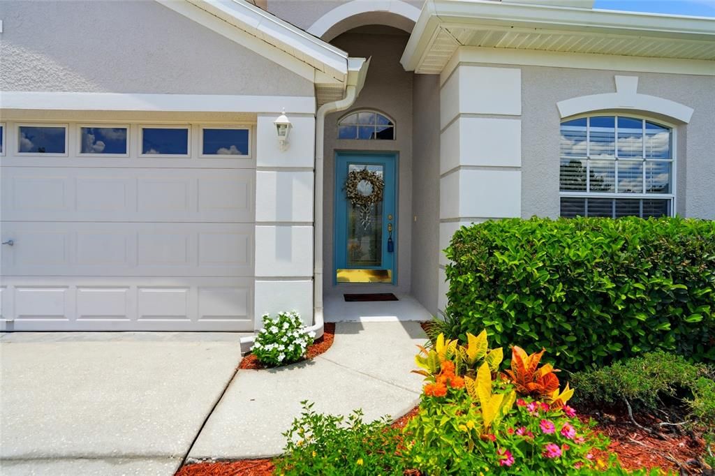 For Sale: $355,000 (2 beds, 2 baths, 1683 Square Feet)
