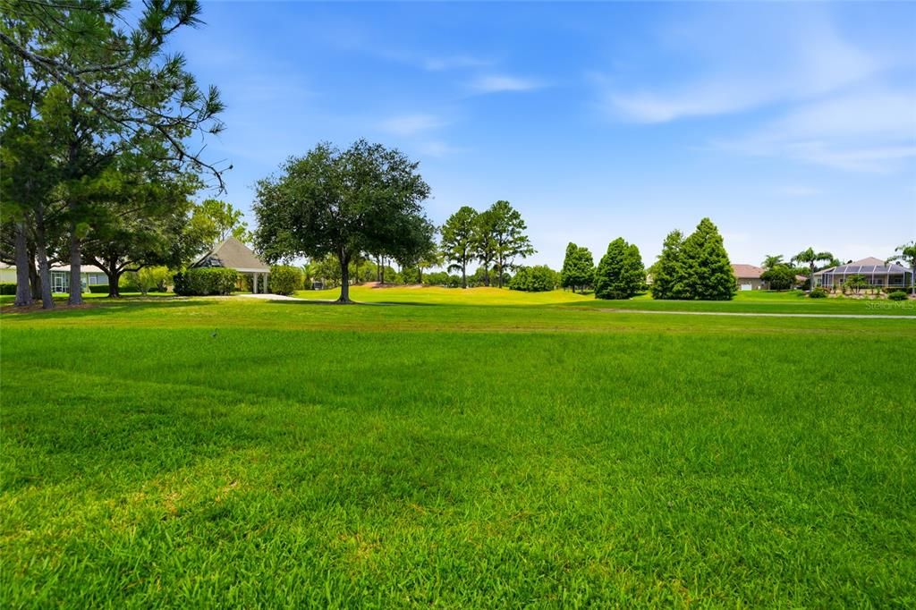 For Sale: $355,000 (2 beds, 2 baths, 1683 Square Feet)