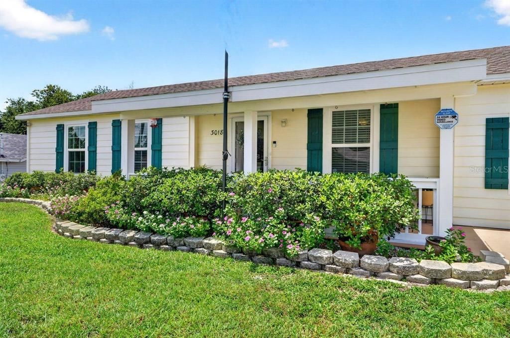 For Sale: $290,000 (3 beds, 2 baths, 1248 Square Feet)