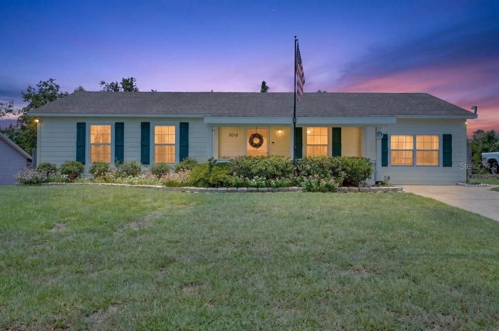 For Sale: $290,000 (3 beds, 2 baths, 1248 Square Feet)