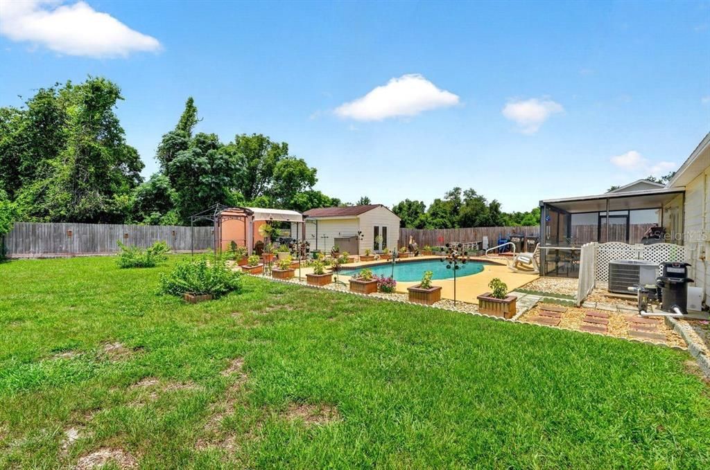 For Sale: $290,000 (3 beds, 2 baths, 1248 Square Feet)