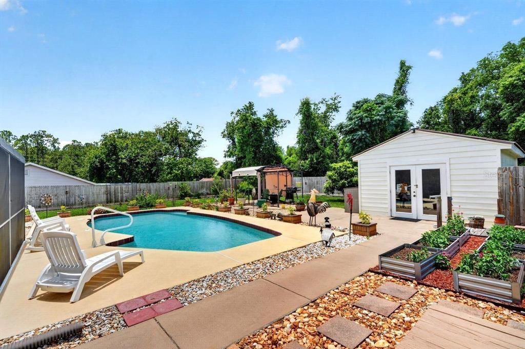 For Sale: $290,000 (3 beds, 2 baths, 1248 Square Feet)