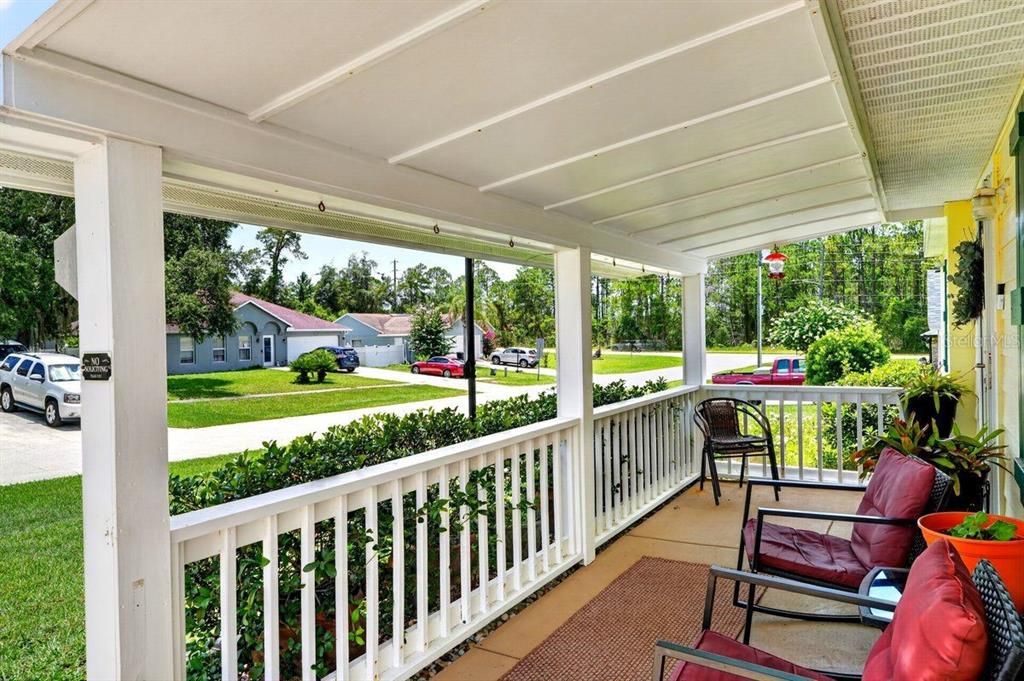 For Sale: $290,000 (3 beds, 2 baths, 1248 Square Feet)