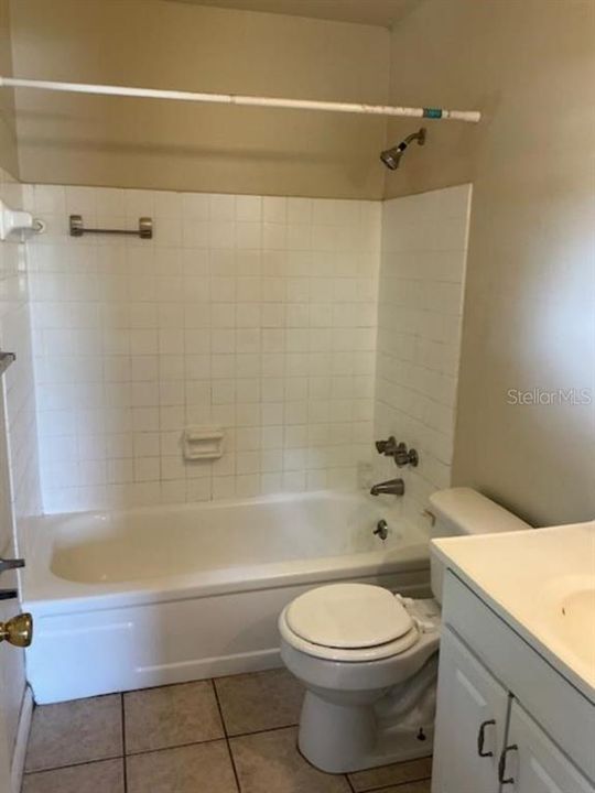На продажу: $175,000 (2 спален, 2 ванн, 969 Квадратных фут)