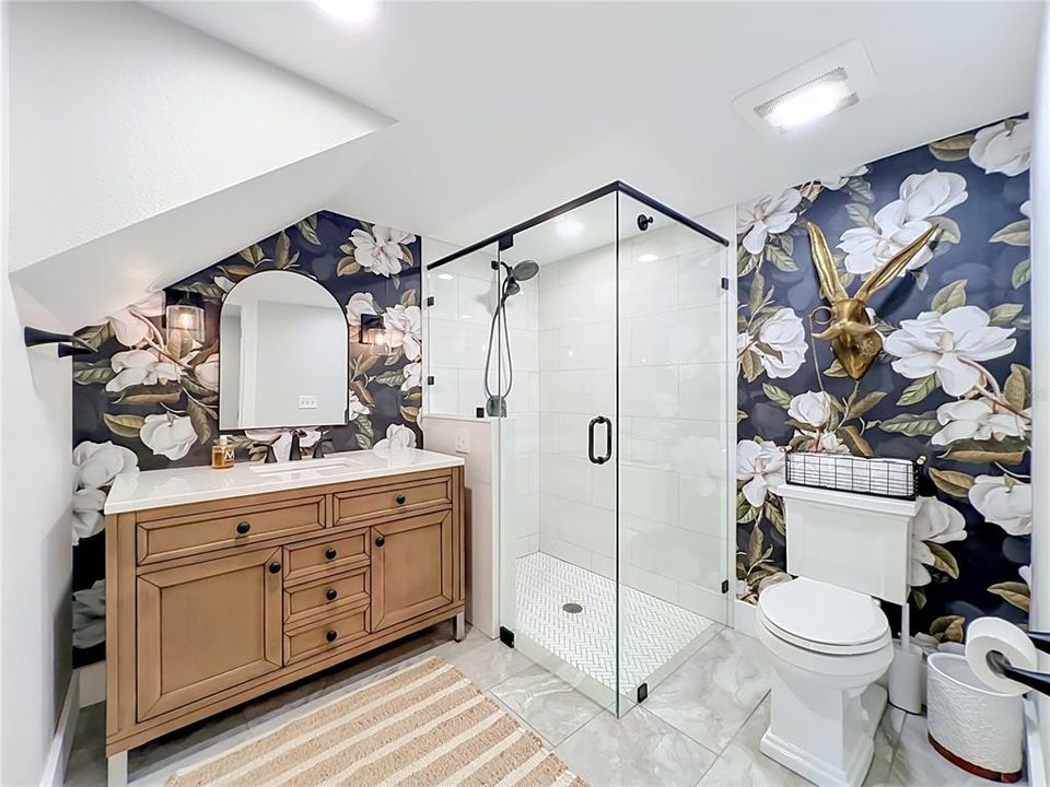 En Venta: $700,000 (2 camas, 1 baños, 1824 Pies cuadrados)