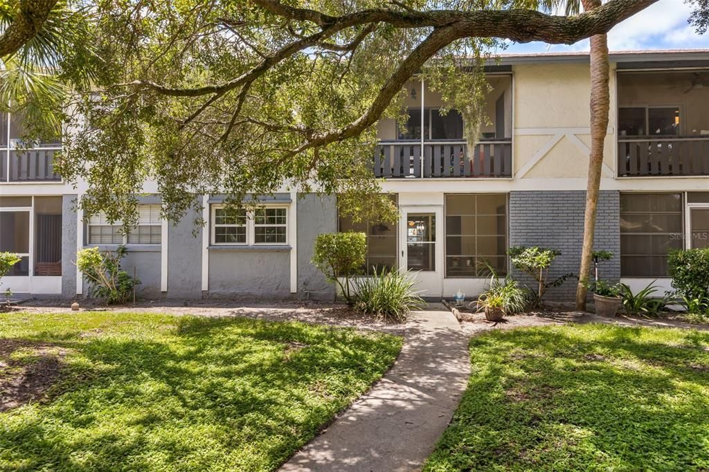 En Venta: $155,000 (2 camas, 2 baños, 967 Pies cuadrados)