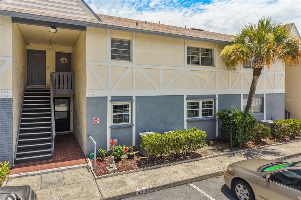 En Venta: $155,000 (2 camas, 2 baños, 967 Pies cuadrados)