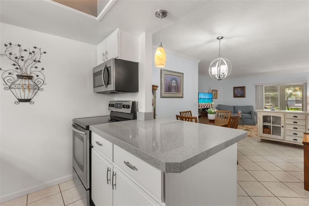 En Venta: $155,000 (2 camas, 2 baños, 967 Pies cuadrados)