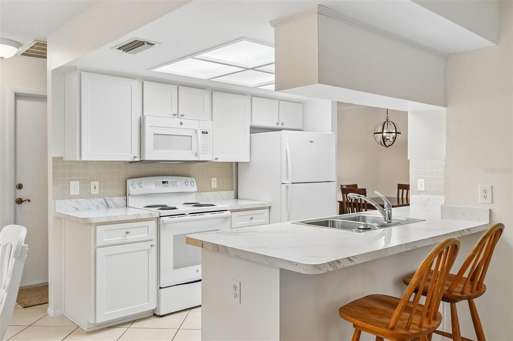 For Sale: $259,900 (2 beds, 2 baths, 1514 Square Feet)