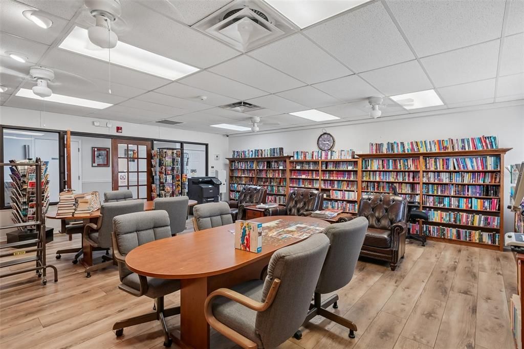For Sale: $259,900 (2 beds, 2 baths, 1514 Square Feet)