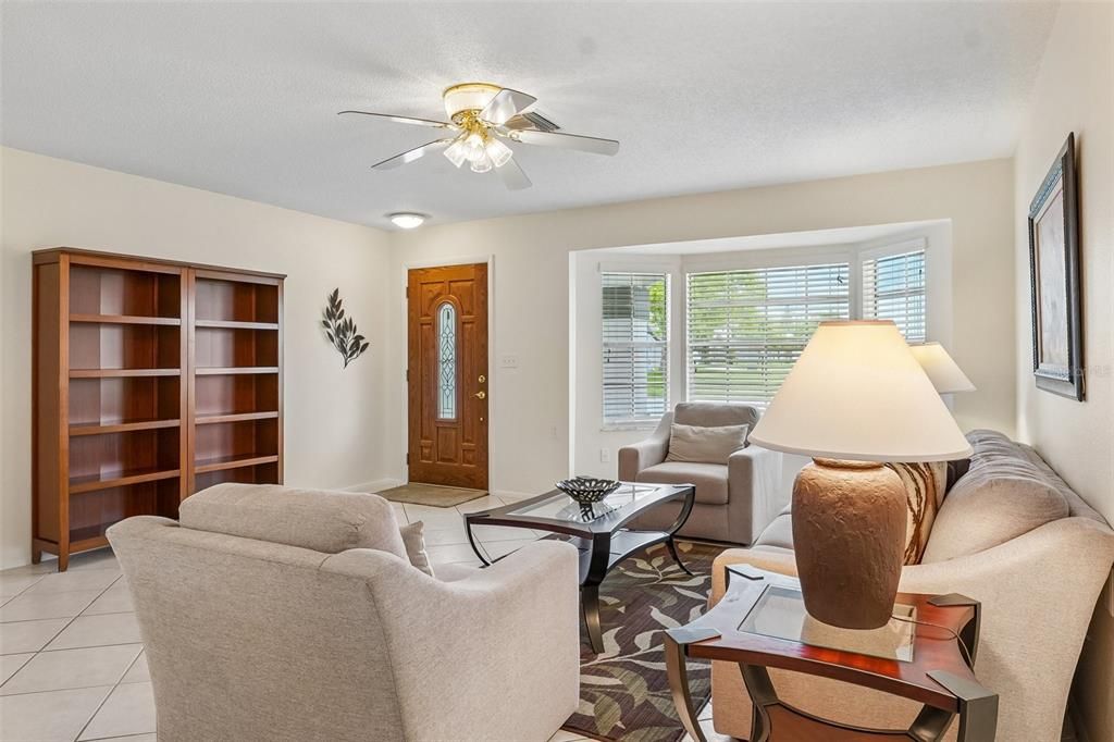 For Sale: $259,900 (2 beds, 2 baths, 1514 Square Feet)