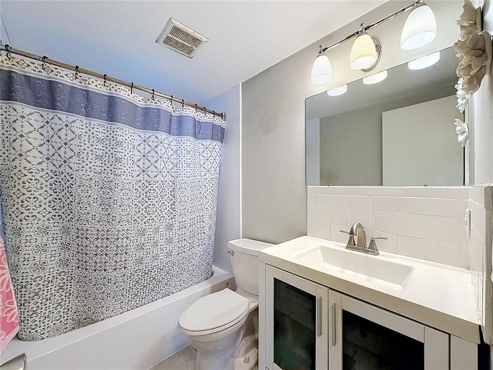 En Venta: $240,000 (2 camas, 1 baños, 1039 Pies cuadrados)