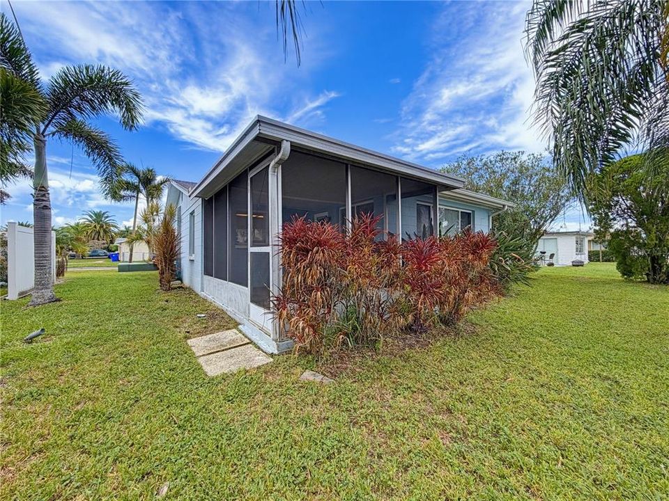 En Venta: $240,000 (2 camas, 1 baños, 1039 Pies cuadrados)