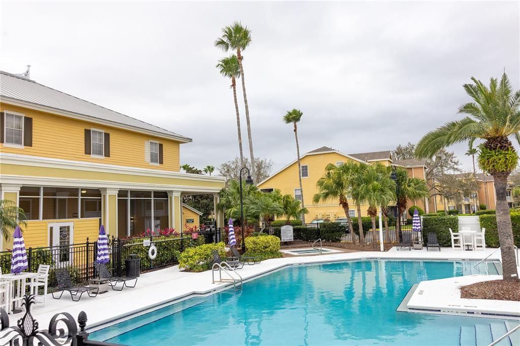 For Sale: $134,900 (1 beds, 1 baths, 650 Square Feet)