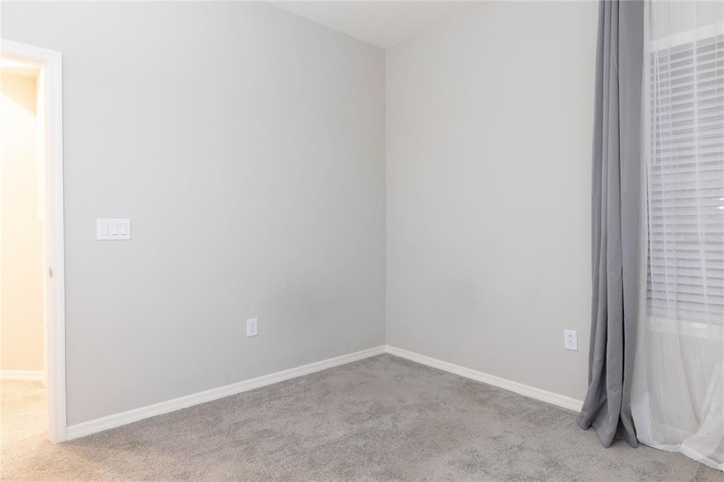 En Renta: $2,595 (4 camas, 3 baños, 2310 Pies cuadrados)