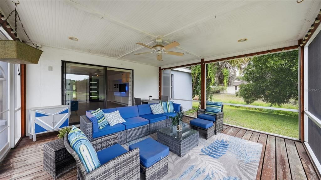 For Sale: $390,000 (3 beds, 2 baths, 1244 Square Feet)