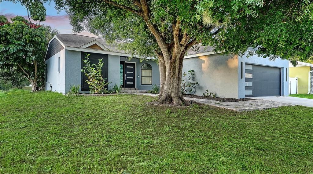 For Sale: $390,000 (3 beds, 2 baths, 1244 Square Feet)