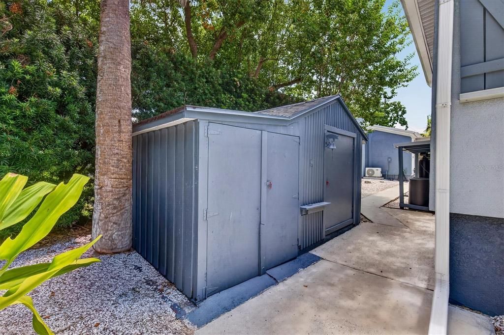 En Venta: $799,400 (3 camas, 3 baños, 2815 Pies cuadrados)