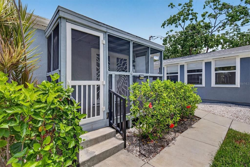 En Venta: $799,400 (3 camas, 3 baños, 2815 Pies cuadrados)