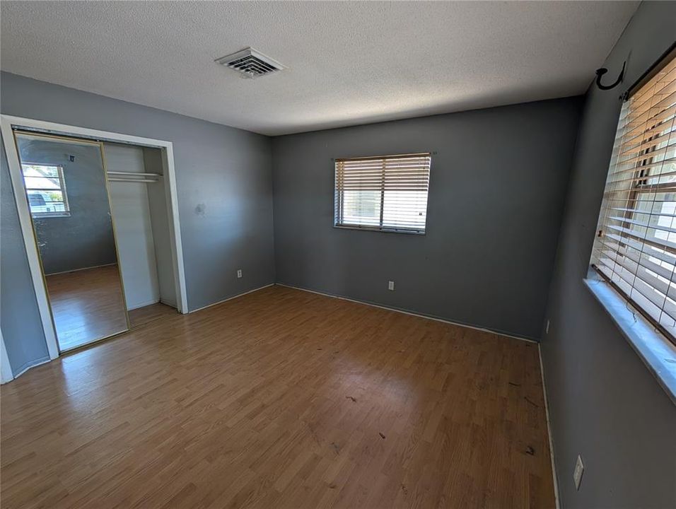 В аренду: $1,499 (2 спален, 1 ванн, 784 Квадратных фут)