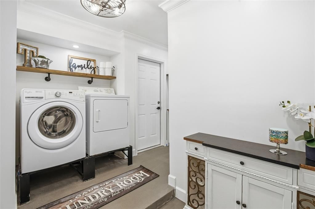 En Venta: $589,000 (3 camas, 2 baños, 1744 Pies cuadrados)