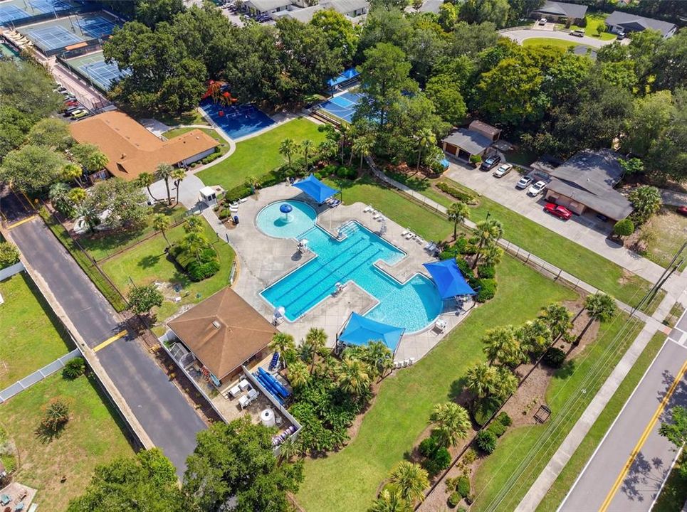 En Venta: $589,000 (3 camas, 2 baños, 1744 Pies cuadrados)