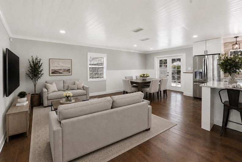 En Venta: $589,000 (3 camas, 2 baños, 1744 Pies cuadrados)
