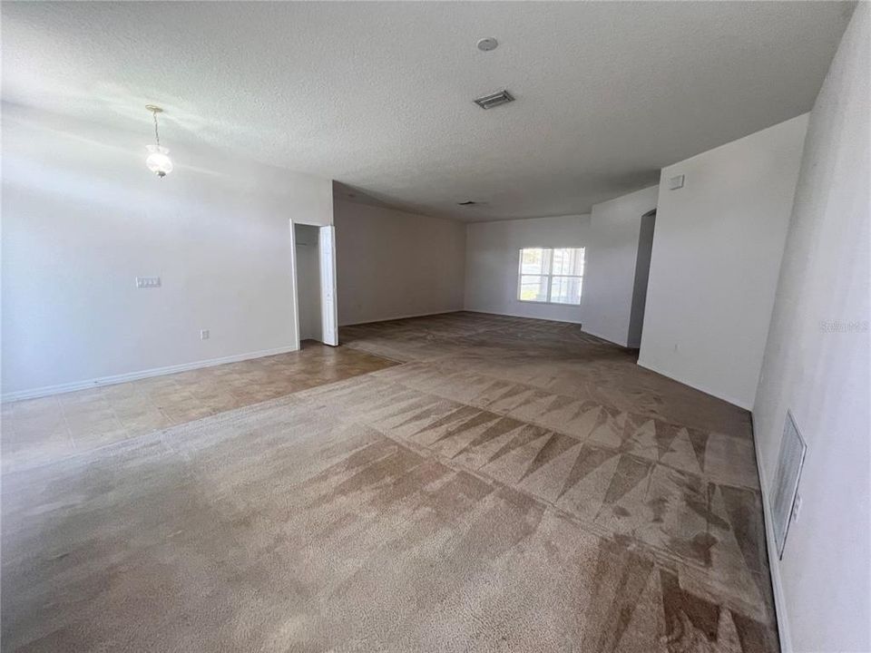 В аренду: $1,850 (3 спален, 2 ванн, 2356 Квадратных фут)