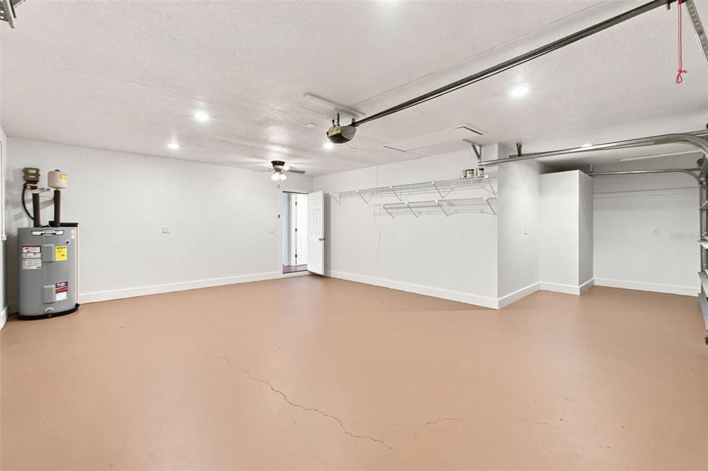 En Venta: $584,000 (4 camas, 3 baños, 2881 Pies cuadrados)