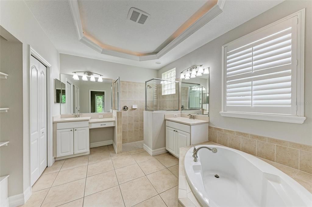 В аренду: $3,600 (5 спален, 3 ванн, 2858 Квадратных фут)