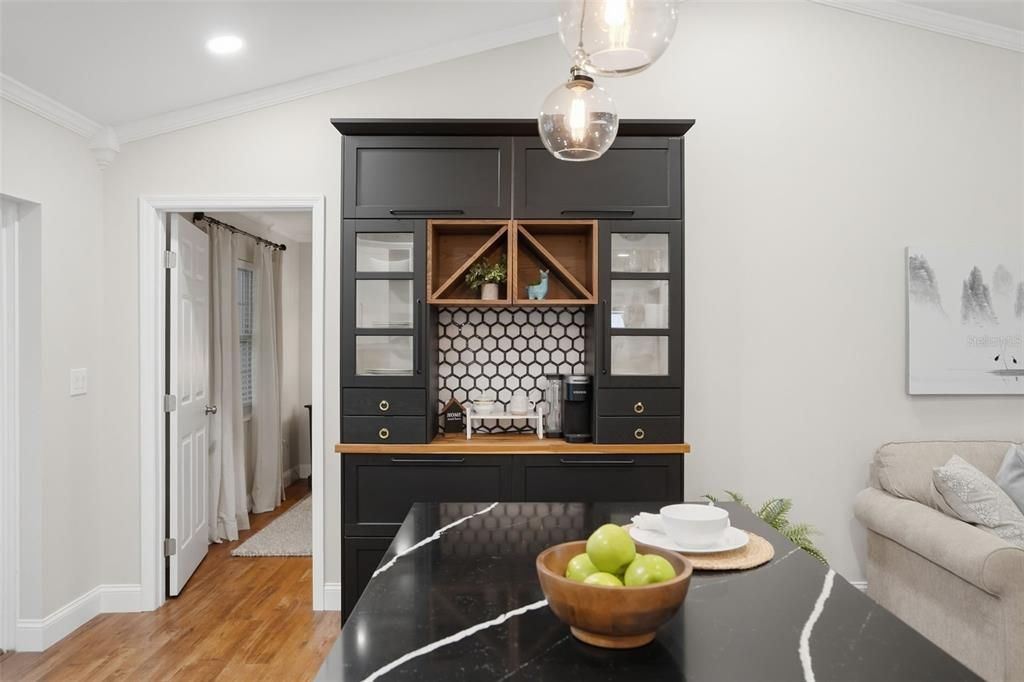 For Sale: $499,000 (3 beds, 2 baths, 1789 Square Feet)