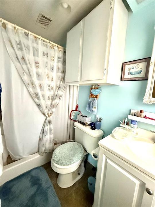 На продажу: $150,000 (2 спален, 2 ванн, 1118 Квадратных фут)