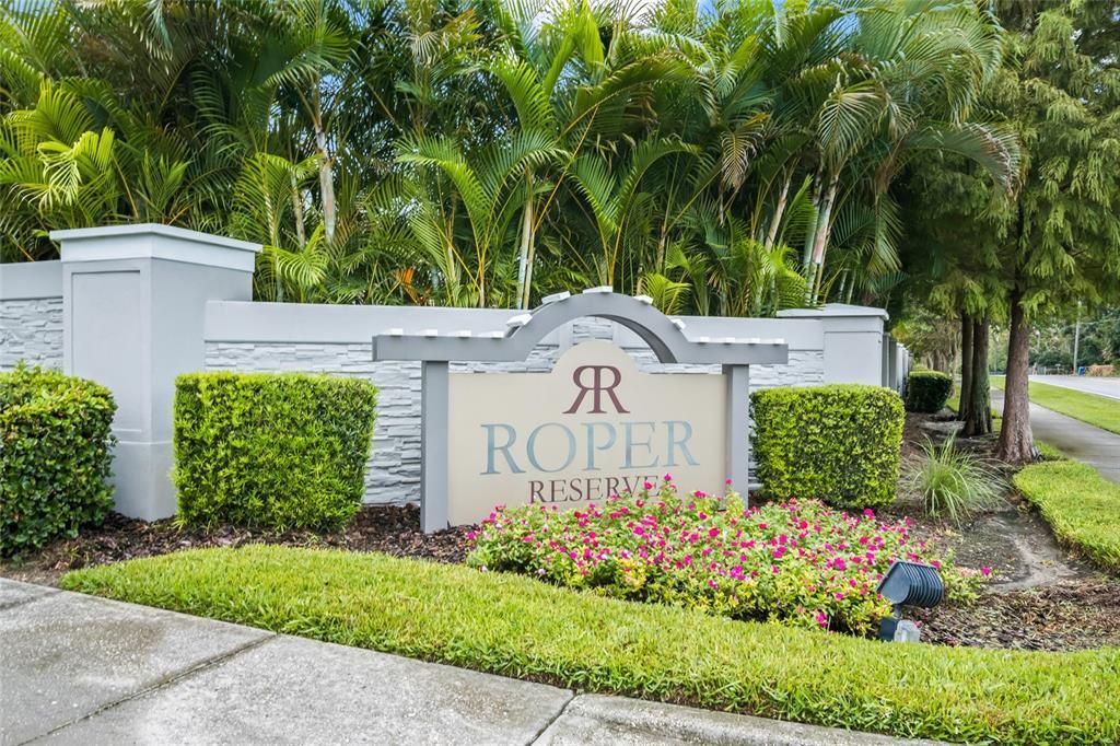 En Venta: $795,000 (4 camas, 3 baños, 2877 Pies cuadrados)