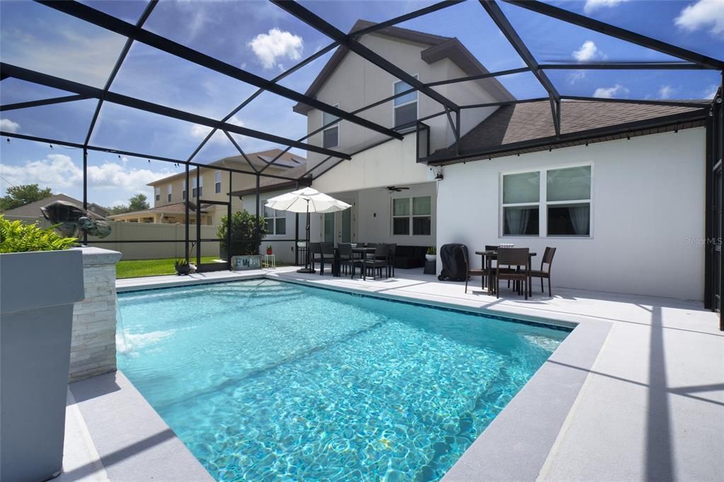 En Venta: $795,000 (4 camas, 3 baños, 2877 Pies cuadrados)