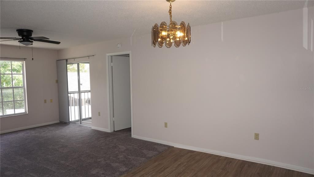В аренду: $1,600 (2 спален, 2 ванн, 1103 Квадратных фут)