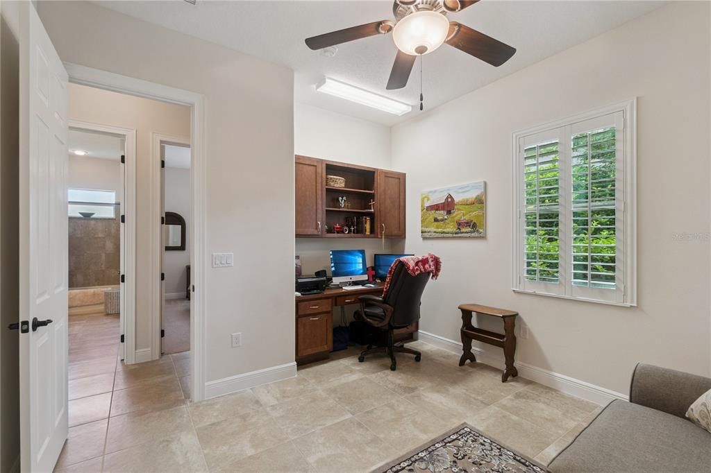 Active With Contract: $399,900 (3 beds, 2 baths, 1996 Square Feet)