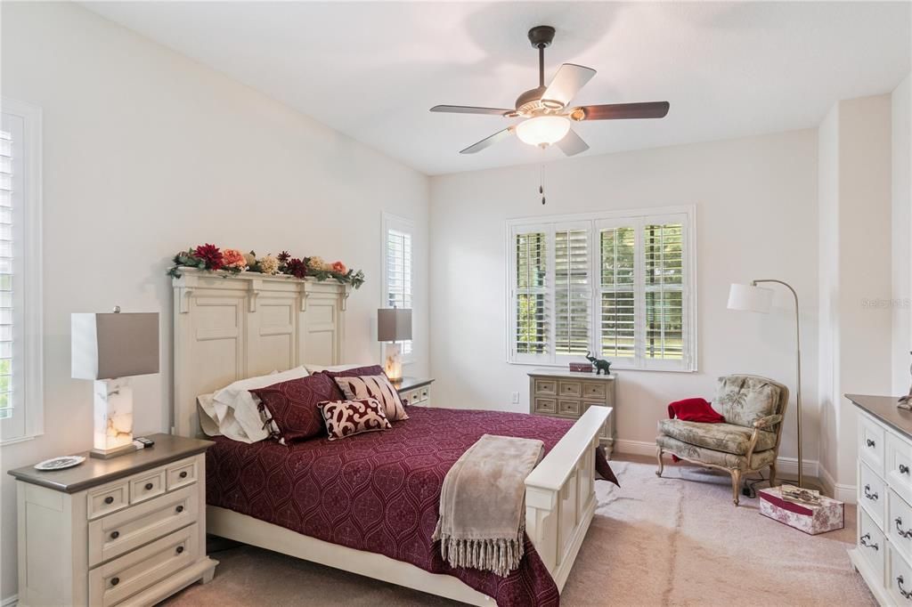Active With Contract: $399,900 (3 beds, 2 baths, 1996 Square Feet)