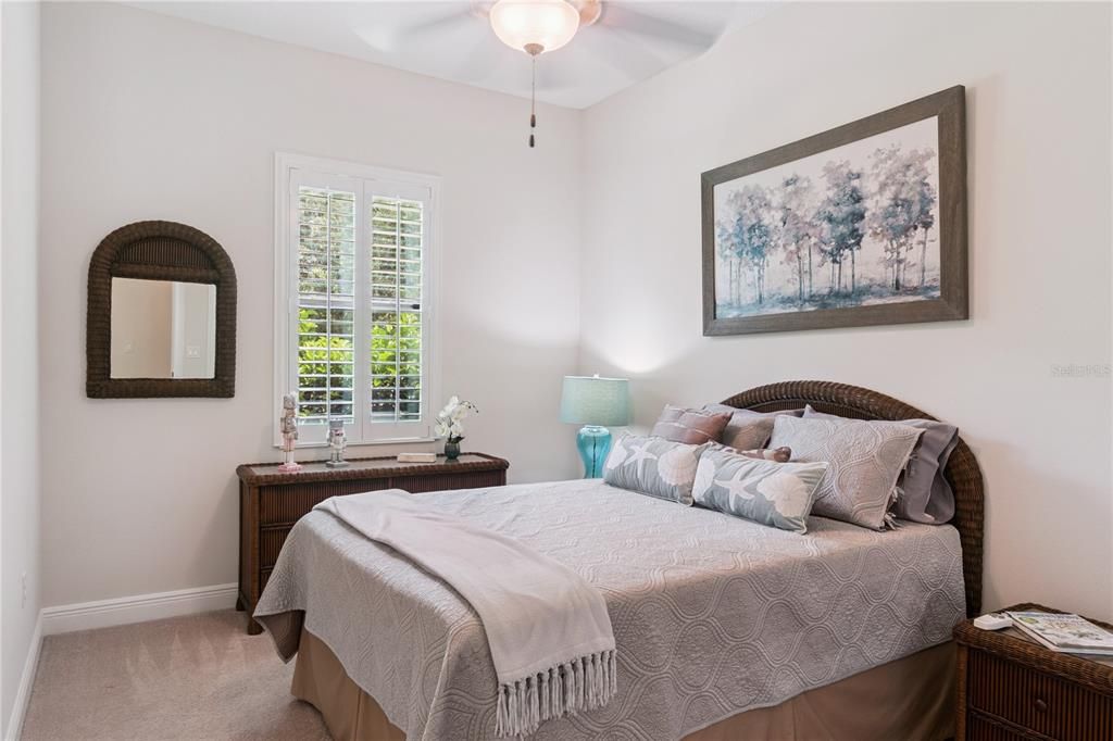 Active With Contract: $399,900 (3 beds, 2 baths, 1996 Square Feet)