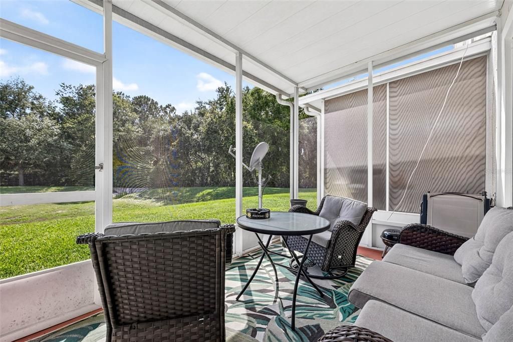 For Sale: $265,000 (3 beds, 2 baths, 1588 Square Feet)